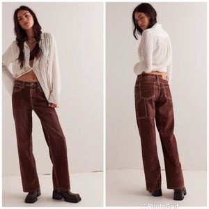 We The Free Tinsley Baggy High-Rise Flocked Jeans - Otter New with Tags!